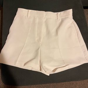 White Wilfred dress shorts from Aritzia